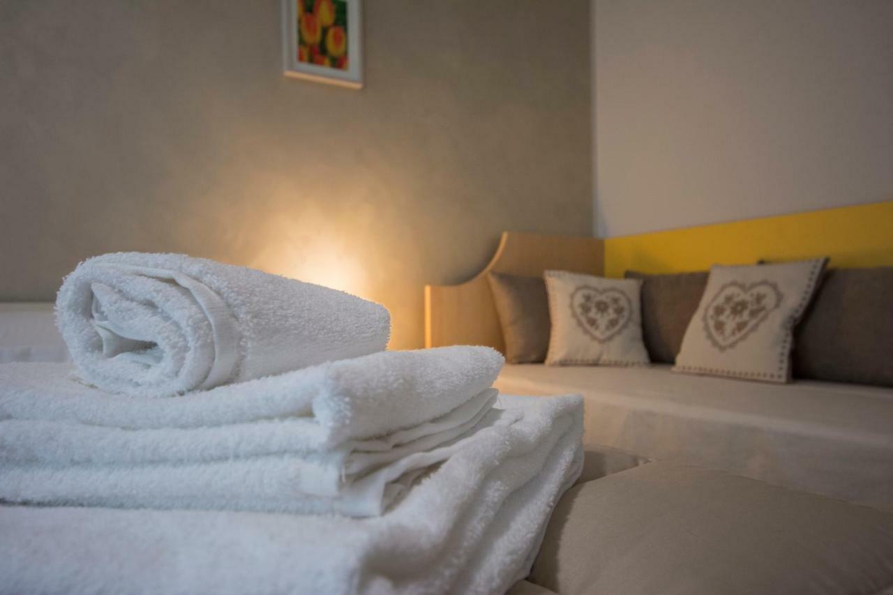 Bed & Breakfast Profumo D'Estate Agliana Buitenkant foto